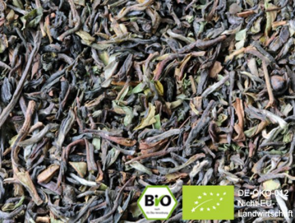 Would you like to make or brew your own kombucha tea with this delicious organic black tea? Here you can order Organic Darjeeling TGFOP-I