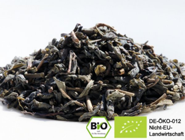 Möchten Sie gern Kombucha selber machen mit diesem leckeren grünen Bio Tee? Hier können Sie Bio China Chun Mee Tee online sicher kaufen bestellen