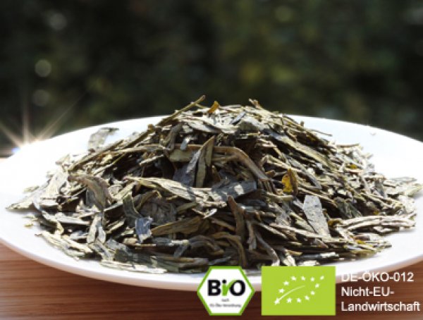 Would you like to make or brew your own kombucha tea with this delicious organic green tea? Here you can order Lung Ching (Dragon Well) online safe and secure at the best price
