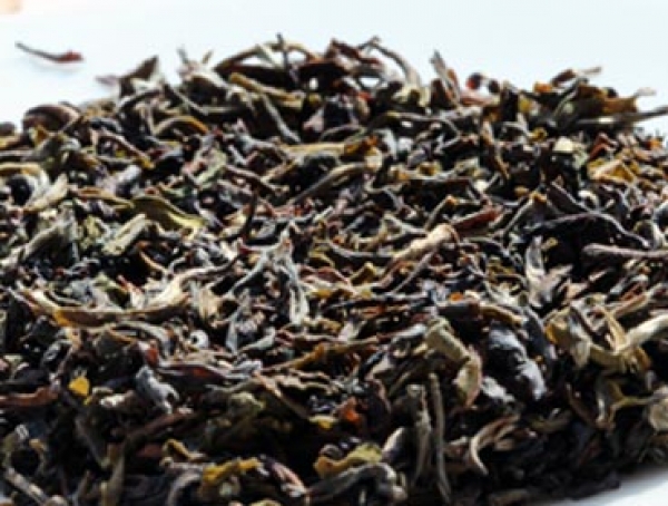 Would you like to make or brew your own kombucha tea with this delicious black tea? Here you can order Darjeeling FTGFOP-I