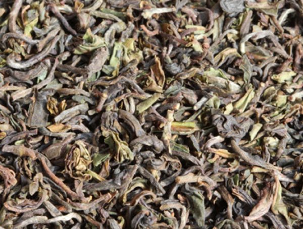 Would you like to make or brew your own kombucha tea with this delicious black tea? Here you can order Darjeeling FTGFOP-I